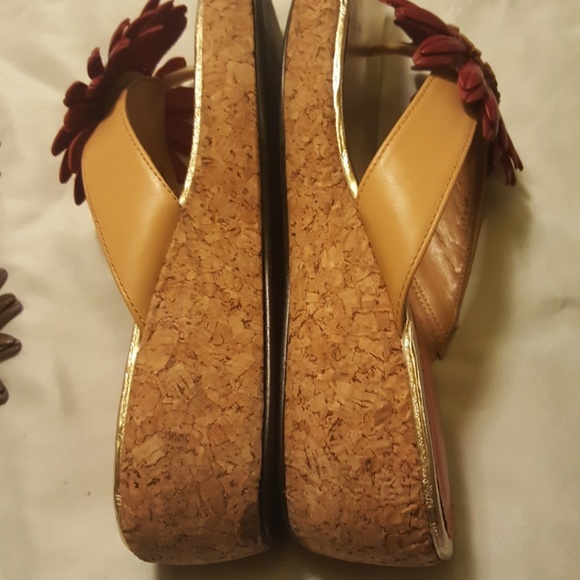 Sold - Picture 6 of 8